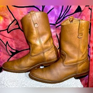 Red Wing Men’s Size 13 Engineer Style Western Soft Toe Boot